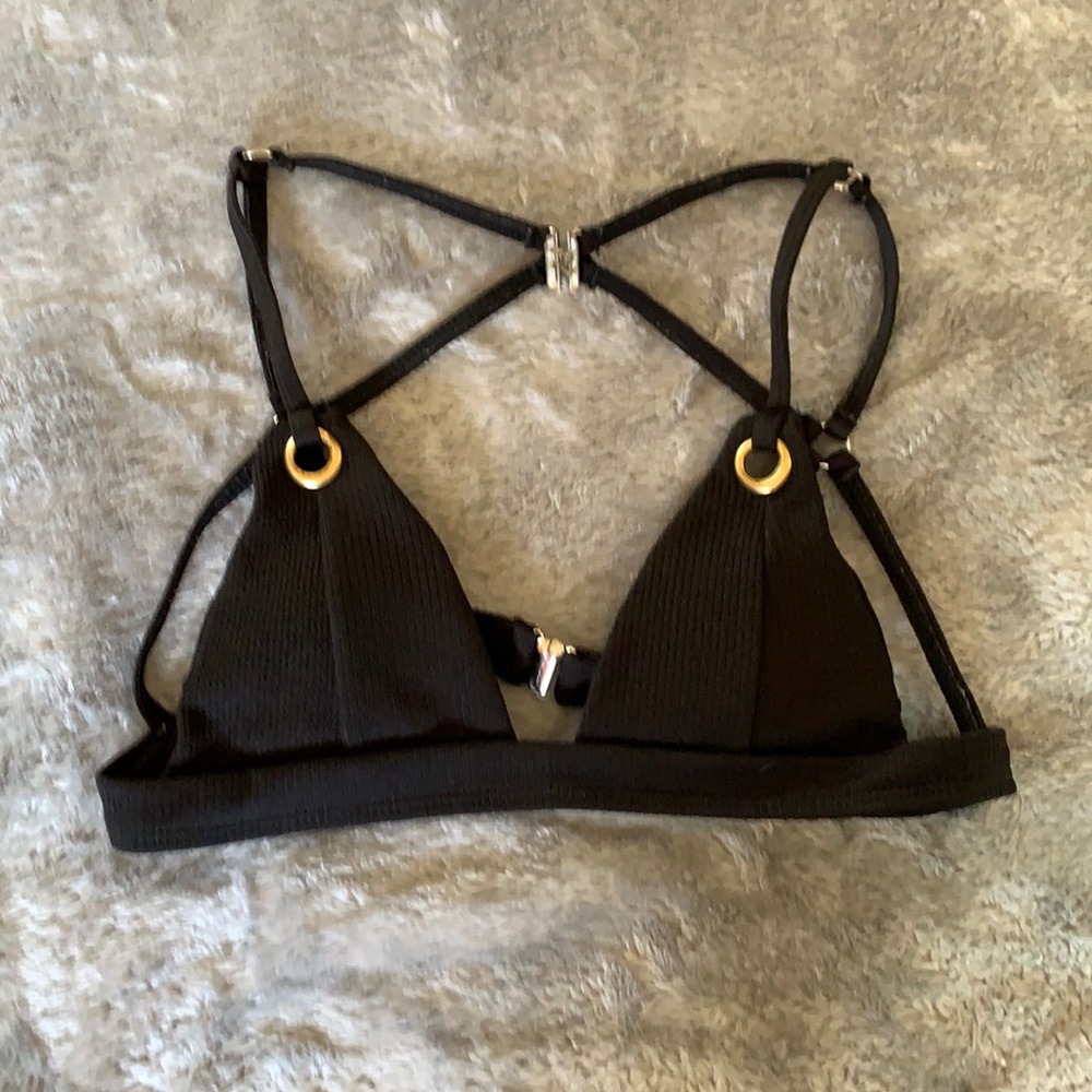 Top/swim wear